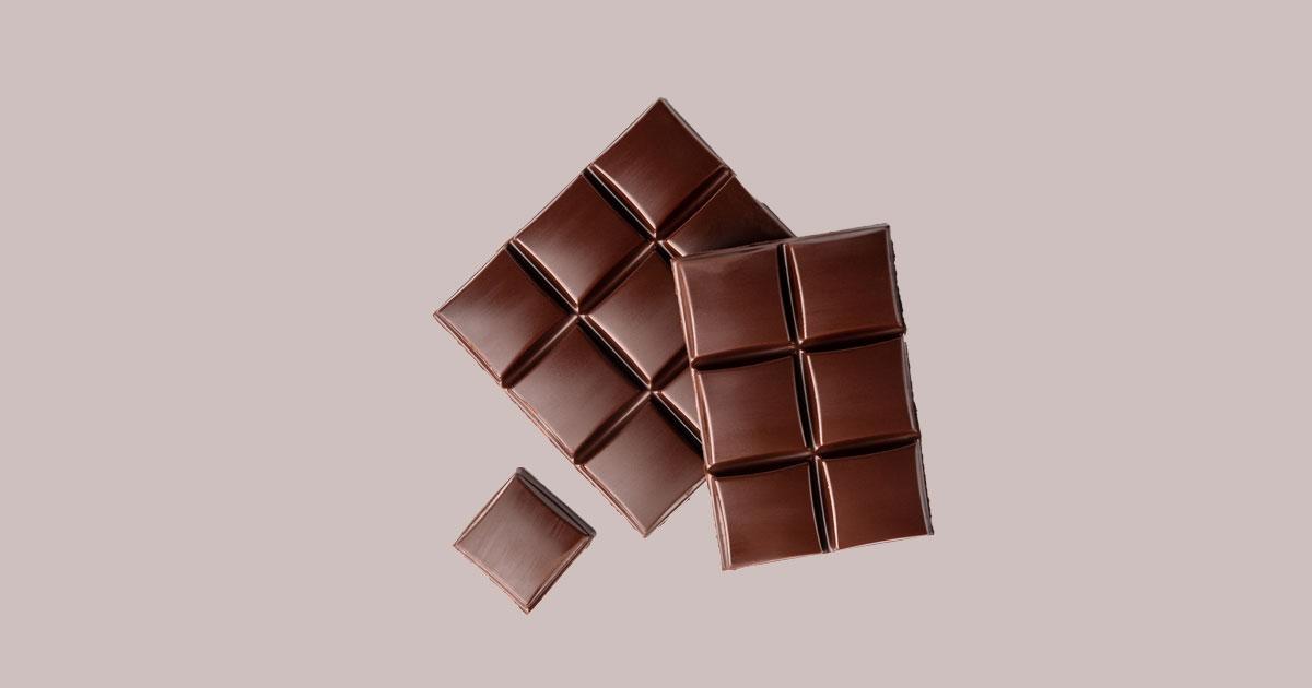 Fjern chokoladepletter fra tøj møbler - Læs guiden her